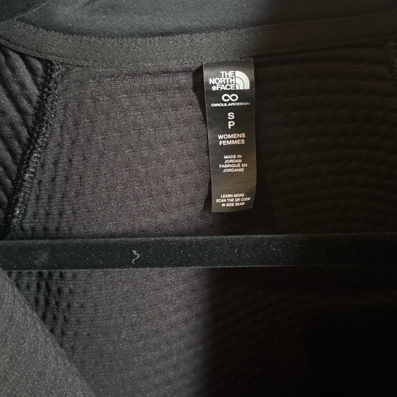 North Face ¼ Zip DOTKNIT™ Thermal Pullover - Picture 4 of 6